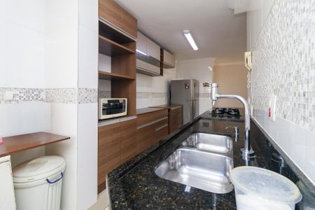 Apartamento para alugar com 69m², 2 quartos e 1 vagaCozinha