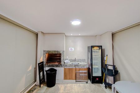 Apartamento para alugar com 40m², 2 quartos e sem vagaÁrea comum - Churrasqueira