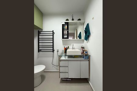 Apartamento à venda com 40m², 1 quarto e 1 vaga Apartamento à venda com 40m², 1 quarto e 1 vagaBanheiro social