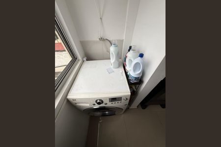Apartamento à venda com 40m², 1 quarto e 1 vaga Apartamento à venda com 40m², 1 quarto e 1 vagaÁrea de serviço