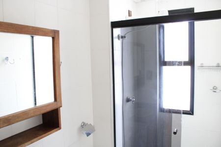 Apartamento à venda com 60m², 2 quartos e 1 vaga Apartamento à venda com 60m², 2 quartos e 1 vagaBanheiro