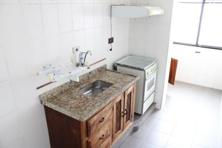 Apartamento à venda com 60m², 2 quartos e 1 vaga Apartamento à venda com 60m², 2 quartos e 1 vagaCozinha