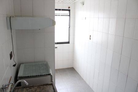 Apartamento à venda com 60m², 2 quartos e 1 vaga Apartamento à venda com 60m², 2 quartos e 1 vagaCozinha