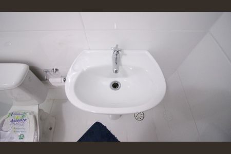 Apartamento para alugar com 85m², 2 quartos e 1 vaga Apartamento para alugar com 85m², 2 quartos e 1 vagaBanheiro da Suíte 1