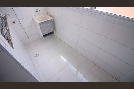 Apartamento para alugar com 85m², 2 quartos e 1 vaga Apartamento para alugar com 85m², 2 quartos e 1 vagaÁrea de Serviço