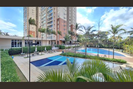 Apartamento à venda com 187m², 3 quartos e 3 vagasÁrea comum - Piscina