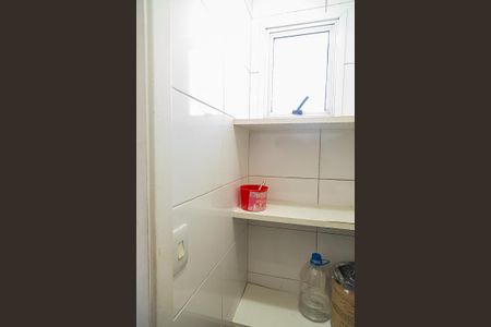 Apartamento para alugar com 79m², 2 quartos e 2 vagasBanheiro de Serviço