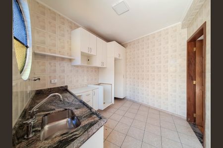 Cozinha de casa para alugar com 2 quartos, 130m² em Água Fria, São Paulo