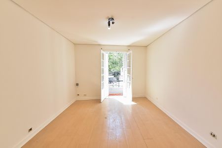 Casa à venda com 285m², 3 quartos e sem vaga Casa à venda com 285m², 3 quartos e sem vagaQuarto 2