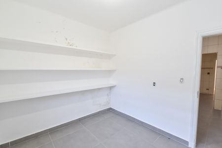 Casa à venda com 285m², 3 quartos e sem vaga Casa à venda com 285m², 3 quartos e sem vagaDespensa