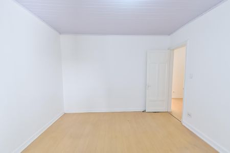 Casa à venda com 285m², 3 quartos e sem vaga Casa à venda com 285m², 3 quartos e sem vagaQuarto 3