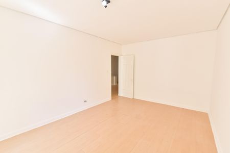 Casa à venda com 285m², 3 quartos e sem vaga Casa à venda com 285m², 3 quartos e sem vagaQuarto 2