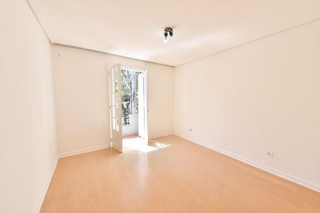 Casa à venda com 285m², 3 quartos e sem vaga Casa à venda com 285m², 3 quartos e sem vagaQuarto 1