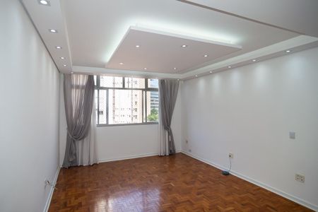 Apartamento para alugar com 158m², 3 quartos e 2 vagasSala