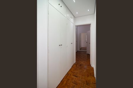 Apartamento para alugar com 158m², 3 quartos e 2 vagasCorredor