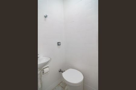 Apartamento para alugar com 158m², 3 quartos e 2 vagasBanheiro de Serviço