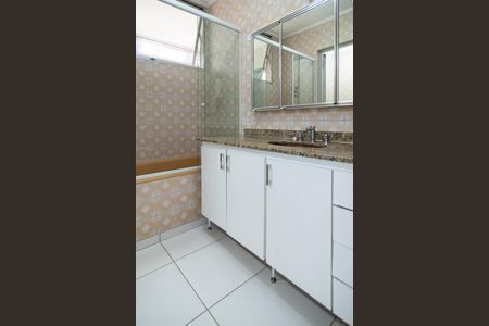 Apartamento para alugar com 158m², 3 quartos e 2 vagasBanheiro da Suíte 1