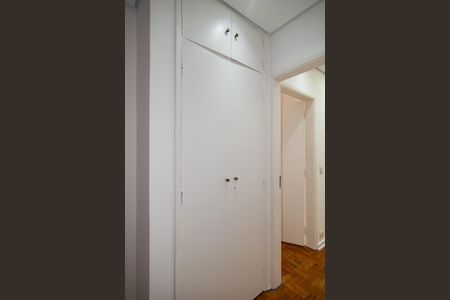 Apartamento para alugar com 158m², 3 quartos e 2 vagasCorredor