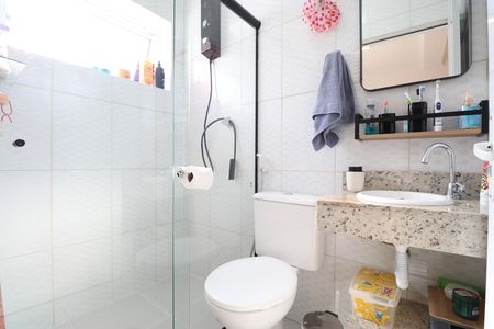 Banheiro da Suíte de casa à venda com 5 quartos, 400m² em Vila Anglo Brasileira, São Paulo