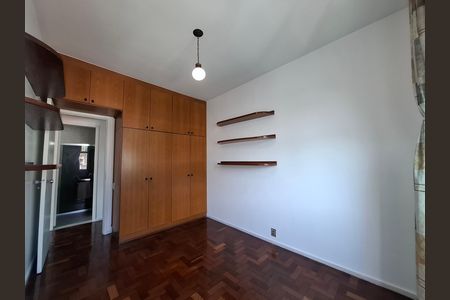Quarto 1 de apartamento para alugar com 2 quartos, 78m² em Botafogo, Rio de Janeiro