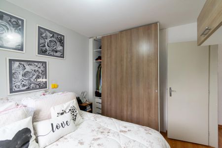 Casa à venda com 167m², 3 quartos e 2 vagas Casa à venda com 167m², 3 quartos e 2 vagasQuarto 1