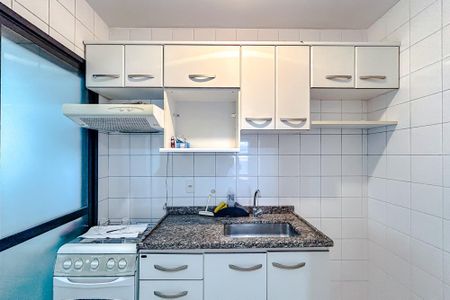 Apartamento à venda com 41m², 1 quarto e 1 vagaCozinha - Armários