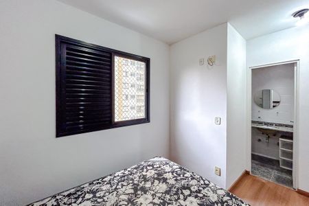 Apartamento à venda com 41m², 1 quarto e 1 vagaQuarto