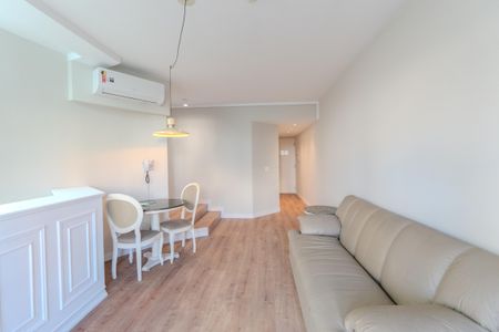 Sala de apartamento para alugar com 1 quarto, 60m² em Bela Vista, São Paulo