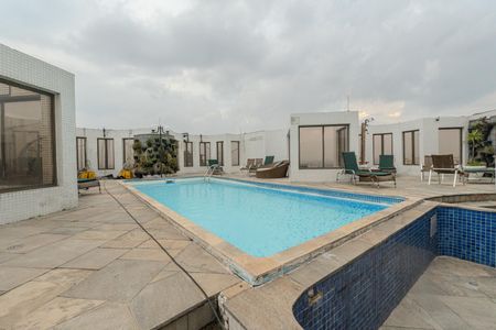 Apartamento para alugar com 60m², 1 quarto e 1 vagaÁrea comum - Piscina
