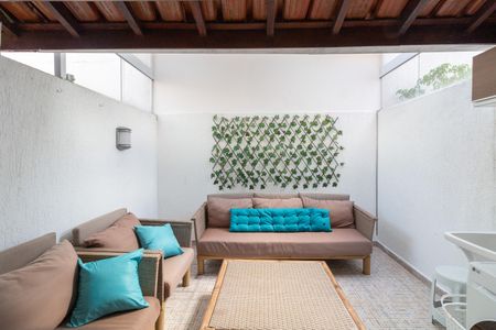 Casa de condomínio à venda com 110m², 2 quartos e 2 vagas Casa de condomínio à venda com 110m², 2 quartos e 2 vagasÁrea de Serviço