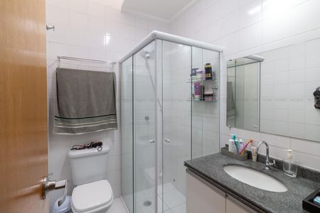 Casa de condomínio à venda com 110m², 2 quartos e 2 vagas Casa de condomínio à venda com 110m², 2 quartos e 2 vagasBanheiro