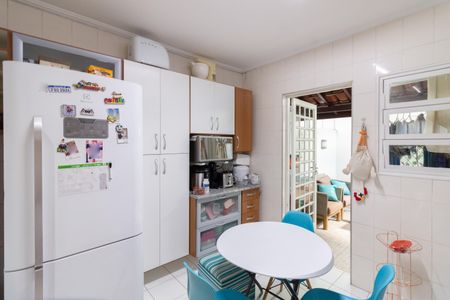 Casa de condomínio à venda com 110m², 2 quartos e 2 vagas Casa de condomínio à venda com 110m², 2 quartos e 2 vagasCozinha