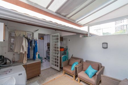 Casa de condomínio à venda com 110m², 2 quartos e 2 vagas Casa de condomínio à venda com 110m², 2 quartos e 2 vagasÁrea de Serviço