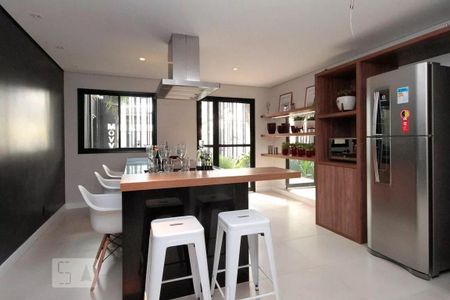 Studio à venda com 27m², 1 quarto e sem vagaÁrea comum - Salão de festas