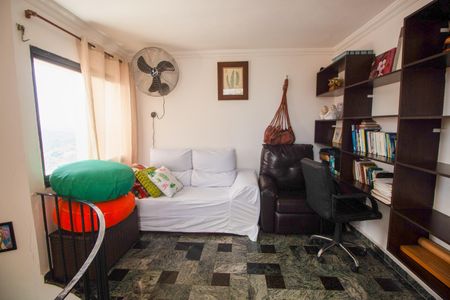 Apartamento à venda com 110m², 2 quartos e 2 vagasSala 2