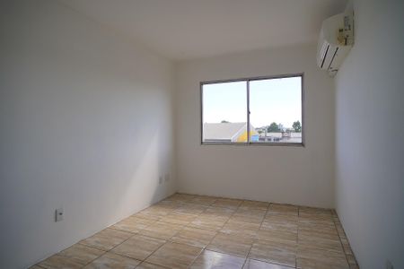 Sala de apartamento para alugar com 1 quarto, 48m² em Santa Tereza, Porto Alegre