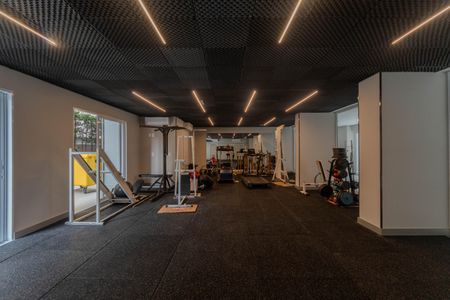 Apartamento à venda com 194m², 5 quartos e 2 vagas Apartamento à venda com 194m², 5 quartos e 2 vagasÁrea comum - Academia