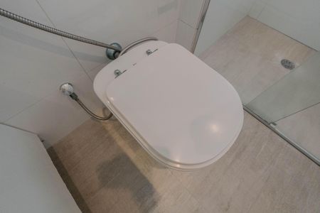 Apartamento à venda com 194m², 5 quartos e 2 vagas Apartamento à venda com 194m², 5 quartos e 2 vagasBanheiro da Suíte 1