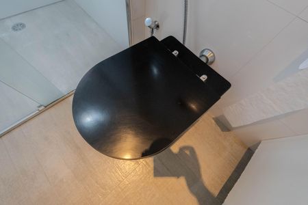 Apartamento à venda com 194m², 5 quartos e 2 vagas Apartamento à venda com 194m², 5 quartos e 2 vagasBanheiro