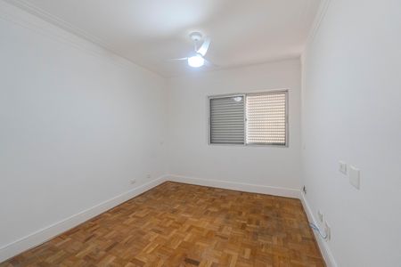 Apartamento à venda com 194m², 5 quartos e 2 vagas Apartamento à venda com 194m², 5 quartos e 2 vagasQuarto 1
