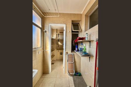 Apartamento à venda com 79m², 2 quartos e 1 vaga Apartamento à venda com 79m², 2 quartos e 1 vagaÁrea de Serviço