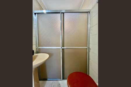 Apartamento à venda com 79m², 2 quartos e 1 vaga Apartamento à venda com 79m², 2 quartos e 1 vagaBanheiro