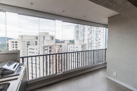 Apartamento para alugar com 105m², 3 quartos e 3 vagasVaranda da Sala/Cozinha