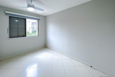 Apartamento à venda com 118m², 3 quartos e 2 vagas Apartamento à venda com 118m², 3 quartos e 2 vagasQuarto 2