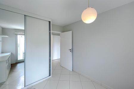 Apartamento à venda com 118m², 3 quartos e 2 vagas Apartamento à venda com 118m², 3 quartos e 2 vagasQuarto