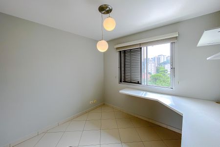 Apartamento à venda com 118m², 3 quartos e 2 vagas Apartamento à venda com 118m², 3 quartos e 2 vagasQuarto