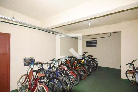 Apartamento à venda com 92m², 2 quartos e 1 vagaÁrea comum