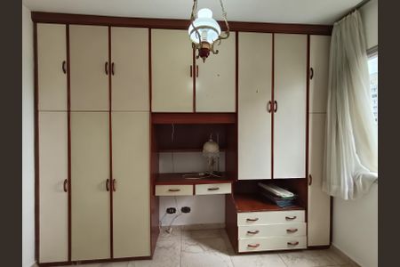 Apartamento à venda com 64m², 2 quartos e 1 vagaQuarto 2