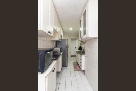 Apartamento à venda com 71m², 3 quartos e 1 vaga Apartamento à venda com 71m², 3 quartos e 1 vagaCozinha e Área de Serviço