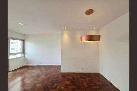 Apartamento para alugar com 84m², 2 quartos e 2 vagasSala
